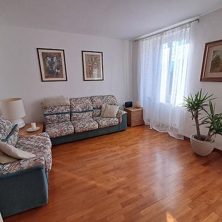 Appartamento Gisella Rovereto  Luaran gambar