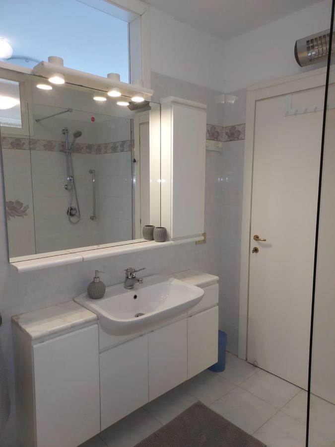 Appartamento Gisella Rovereto  Luaran gambar